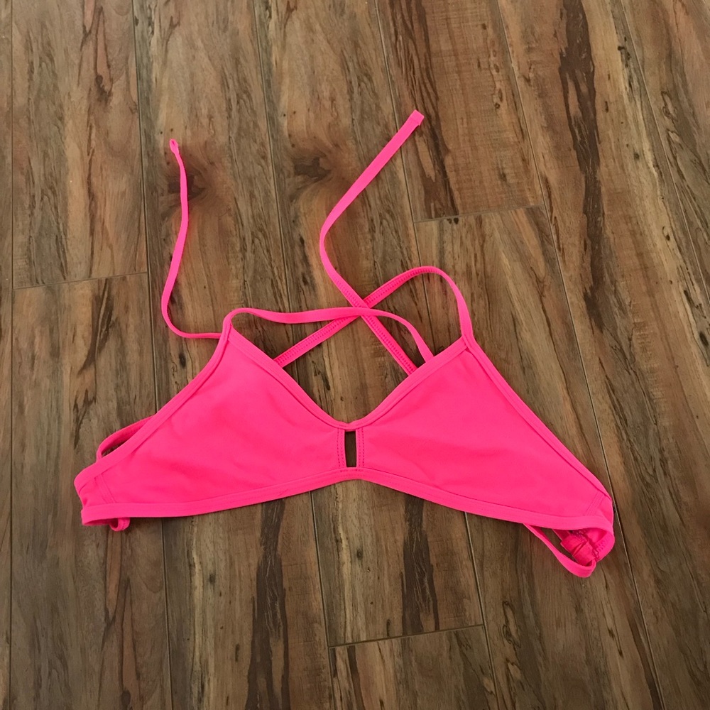jolyn vent top💗